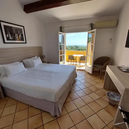 Hotel Les Bouis - Vue Ramatuelle