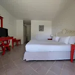 Les Bouis - Vue Hotel