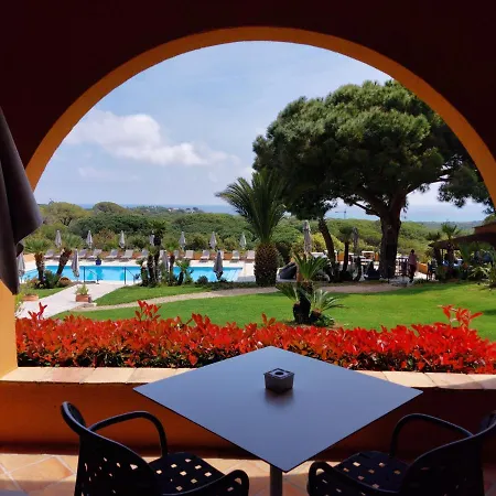 Les Bouis - Vue Hotel Ramatuelle