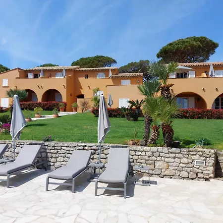 Les Bouis - Vue Hotel 4*