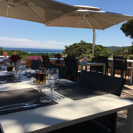 Hotel Les Bouis - Vue