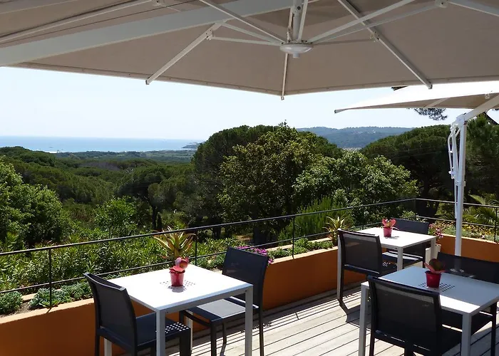 Hotell Les Bouis - Vue 4*